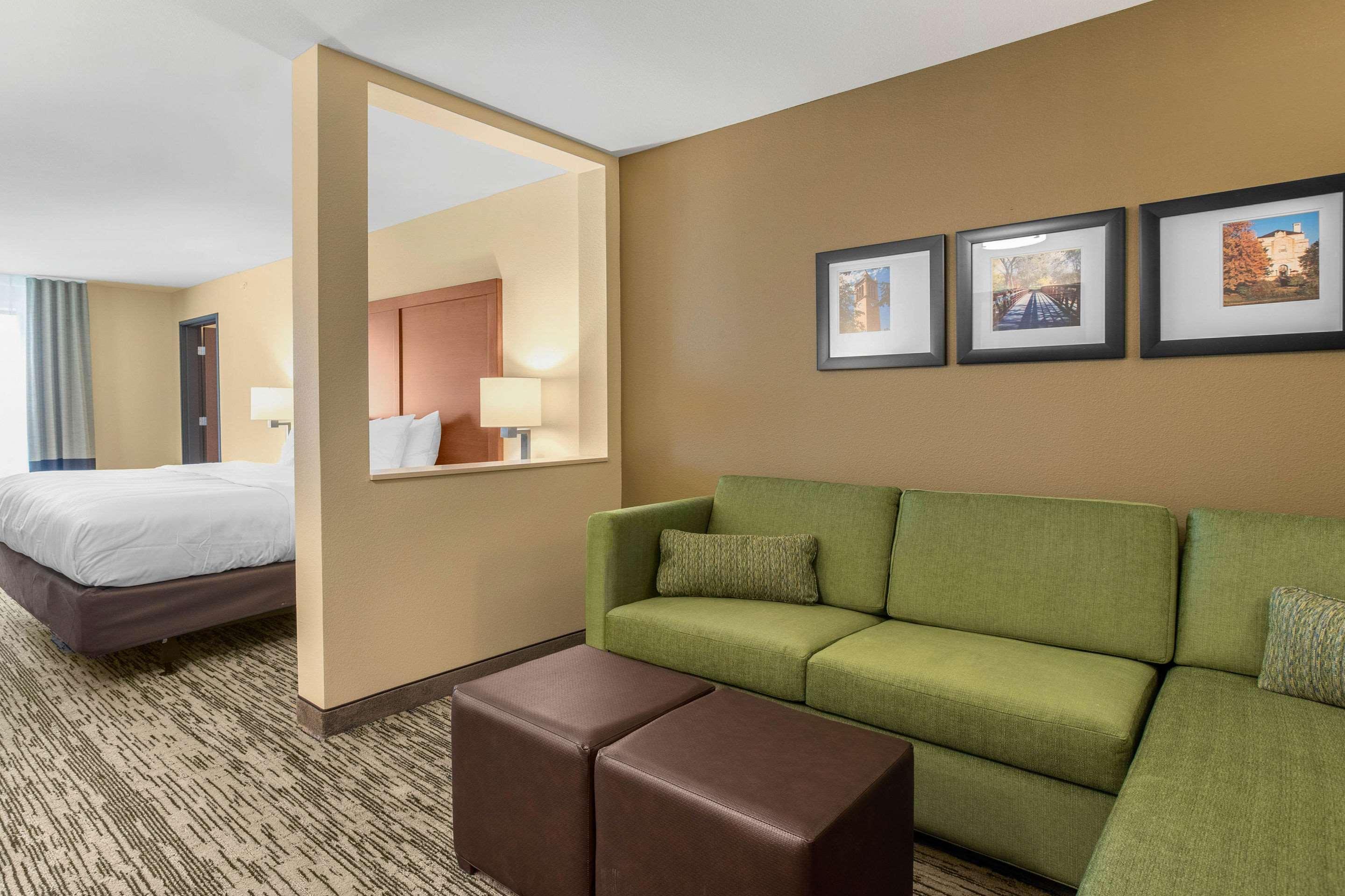 Comfort Inn & Suites Ames Near Isu Campus Kültér fotó