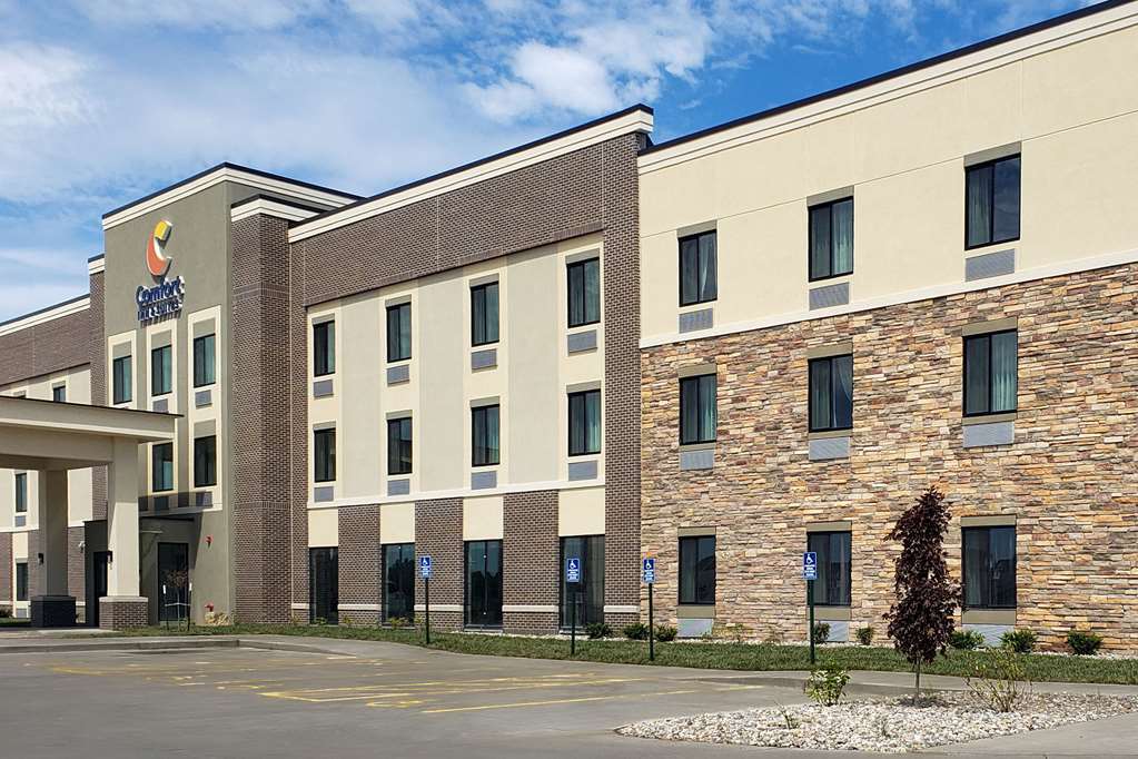 Comfort Inn & Suites Ames Near Isu Campus Kültér fotó